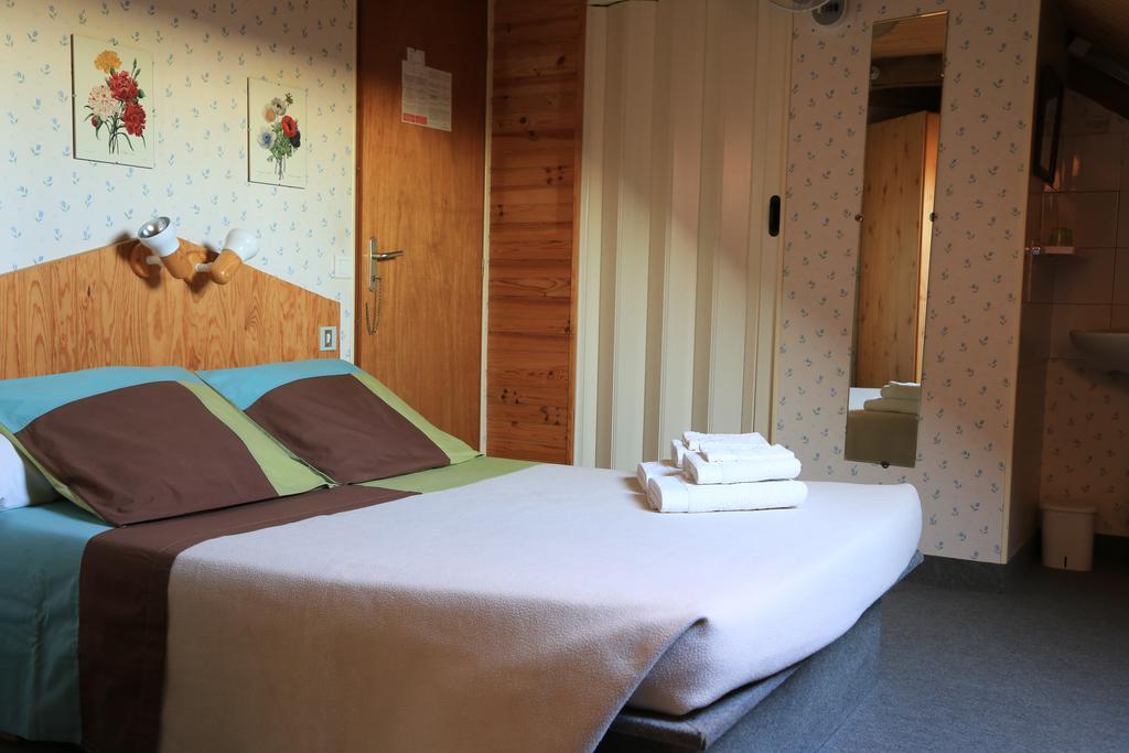 Chambres D'Hotes Lamourio Montdoumerc Eksteriør billede